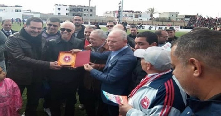 النجم الساحلي : من يحاول تسميم الأجواء بين معز إدريس وشرف الدين ولمصلحة من ؟