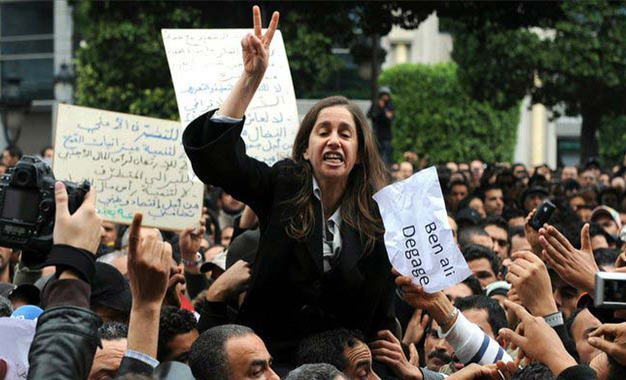 إحداث جائزة " مية الجريبي " لأفضل نشاط داعم للمرأة