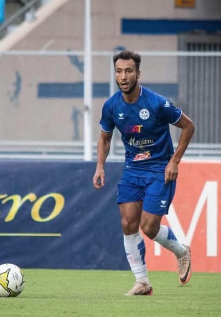 الاتحاد المنستيري يوافق على تسريح الحرزي للافريقي بشرط..