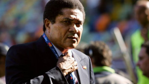 وفاة أسطورة كرة القدم البرتغالي أوزيبيو