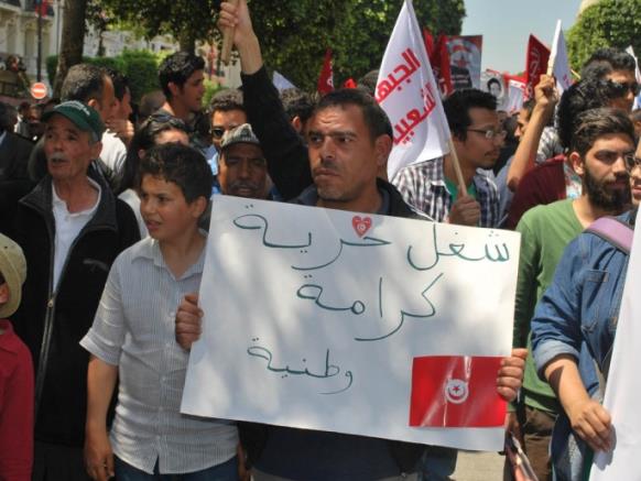 رئيس منتدى الحقوق الاقتصادية والاجتماعية : سياسة الحكومة في إيقاف المحتجّين في تصاعد وأكثر من 300 محالون على المحاكم