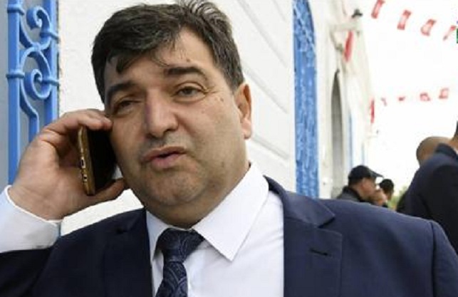 بعد تدخّل روني الطرابلسي : السياح البريطانيون " المحتجزون " يغادرون النزل في اتجاه المطار