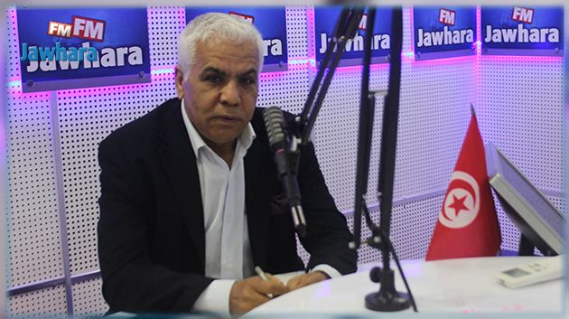 الصافي سعيد يغادر استوديو إذاعة " الجوهرة " غاضبا ناعتا الإعلاميين بالجبناء ؟