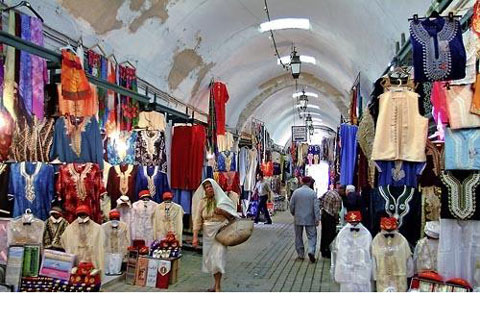 صفاقس : تجّار المدينة العتيقة يحتجّون ويغلقون محلاتهم