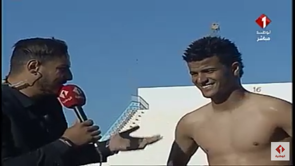 الوطنية تحاور لاعب " عريان " 