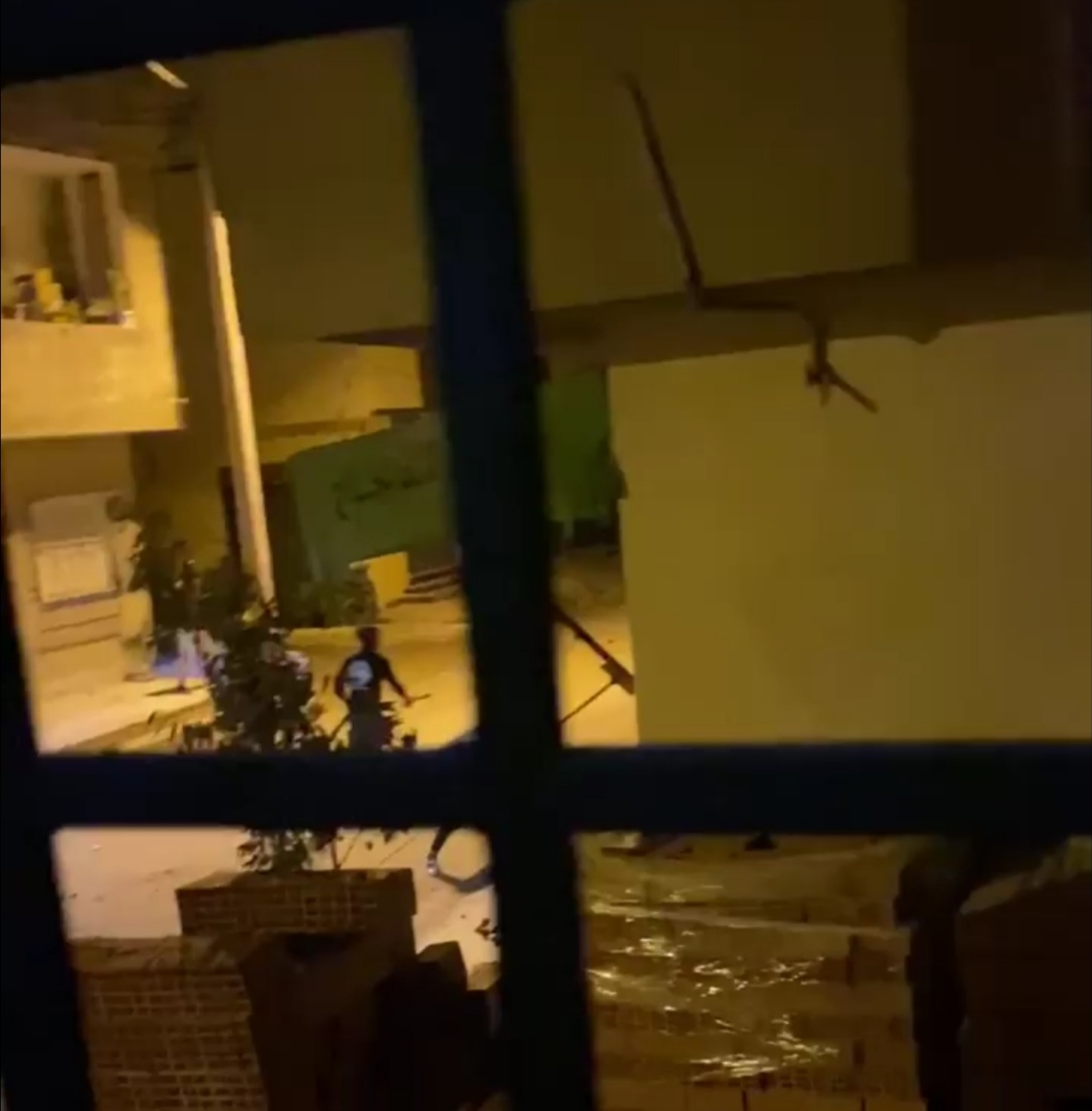 الداخلية تروي تفاصيل المعركة بين مهاجرين أفارقة من جنوب الصحراء ومتساكنين بجهة البحر الأزرق وتعلن عن إيقافات 