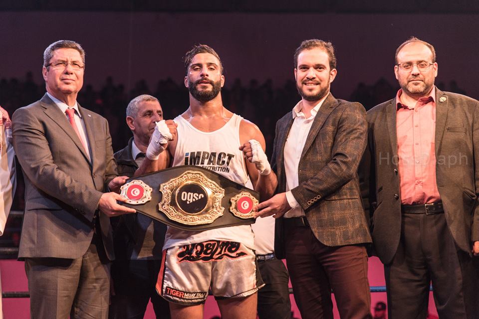 في سهرة " Fight Night 3 " : نتائج منتظرة وأخرى مفاجئة ومتعة كبيرة للجمهور الغفير
