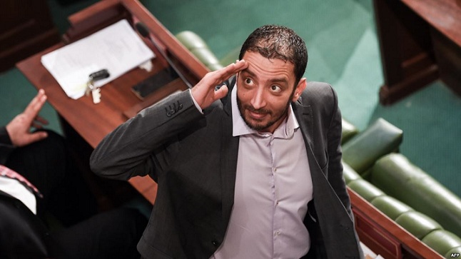 منظمة العفو الدولية تدعو تونس إلى إلغاء الحكم الصادر ضدّ ياسين العياري لتعارضه مع القانون الدولي