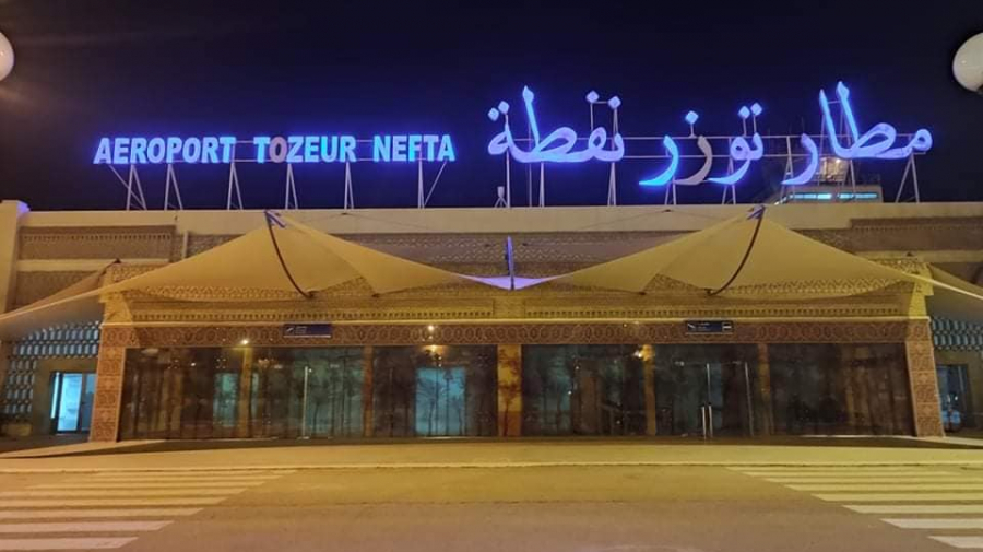 إعادة فتح كامل مدرج الطائرات بمطار توزر