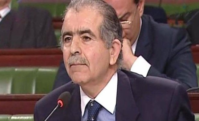 النائب علي بالنور يدعو الجيش إلى الإنقلاب على الحكم وتلاوة البيان رقم 1 !