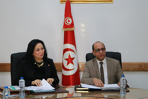 جلسة عمل مشتركة للنظر في مشروع عطلة الأمومة والأبوة و الوالدية في القطاعين العام و الخاص