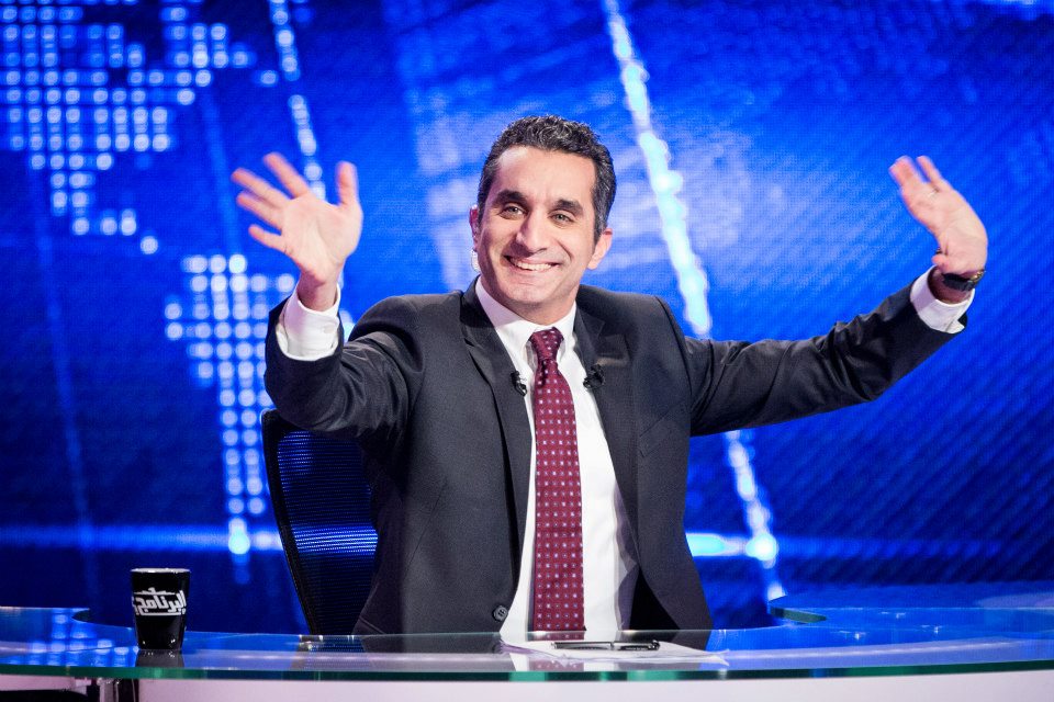 مصر : تأجيل التحقيق مع باسم يوسف لدواعٍ أمنية 