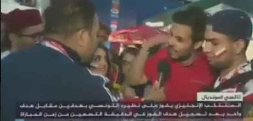 بسبب تلفّظهم بكلام بذيئ ... باين سبور تمنع صحفييها من استجواب الجماهير التونسية