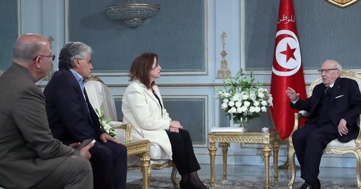 فحوى لقاء رئيس الجمهورية بوفد عن هيئة الدفاع عن الشهيدين شكري بلعيد ومحمد البراهمي