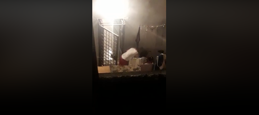 بعد تداول فيديو صادم لإبن عاق يعتدي بالضرب على والدته ... السلطات الجهوية تتدخل