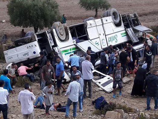 الداخلية: حادث الحافلة اسفر عن وفاة 3 اشخاص واصابة 35 بجروح