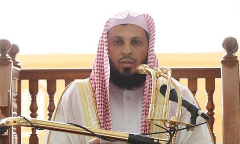 لأنه انتقد بعض المظاهر في السعودية : السجن 10 سنوات لإمام المسجد الحرام سابقا الشيخ صالح آل طالب