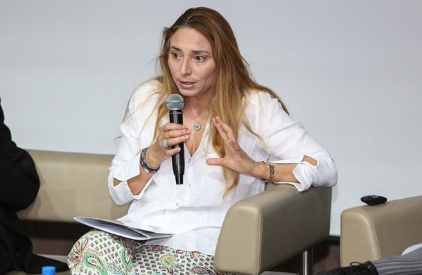 شيراز العتيري : " أرغمنا المنتجين على دفع معاليم تحاليل الممثلين والتقنيين "
