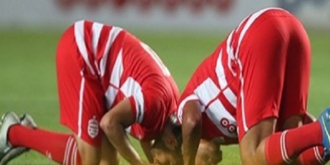 الإفريقي يفوز على المتلوي ويطير الى الدور نصف النهائي من كأس تونس