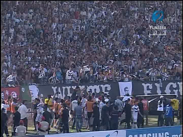 في تونس فقط : متصدّر الترتيب لا تنقل مقابلاته على المباشر !