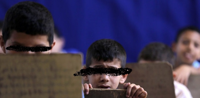 " تمرّد" في مركز بن عروس الذي يحتضن أطفال المدرسة القرآنية بالرقاب ... والشاهد يتنقّل للإستماع إليهم