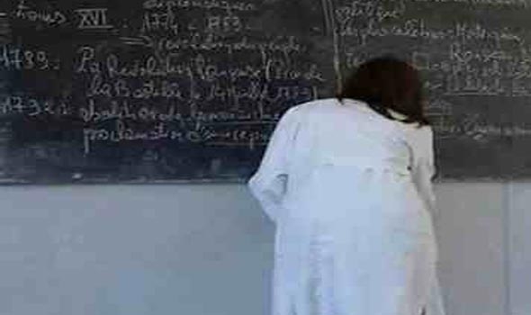 معلمة تقدم على الإنتحار وسط مدرسة بالقيروان