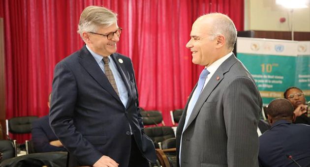 وزير الخارجية يلتقي وكيل الأمين العام للأمم المتحدة لعمليات السلام