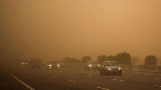 تحذير /رياح رملية تحجب الرؤية بهذه الطرقات