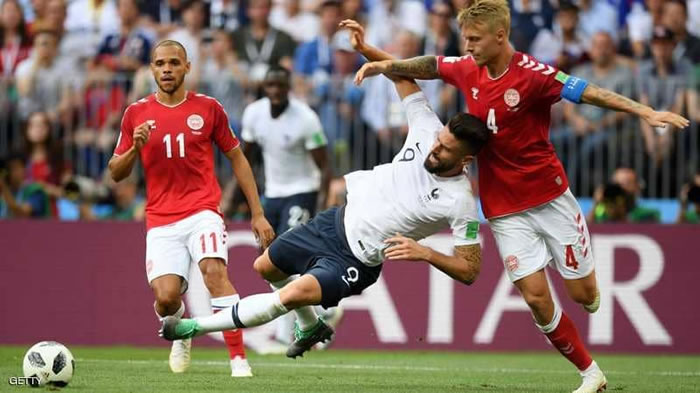 مونديال 2018 : الدنمارك ترافق فرنسا إلى الدور الثاني