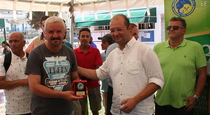 نادي التنس ببنزرت يكرّم مراسلنا في بنزرت الزميل حافظ كندارة
