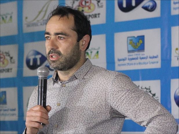 بين الإفريقي والترجي : هيكل مقنّم في دور " السمسار " يشعل النّار بين الأجوار "