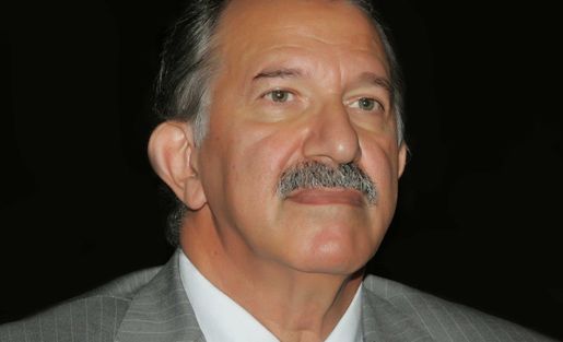 رفع قرار تحجير السفر عن الهادي الجيلاني