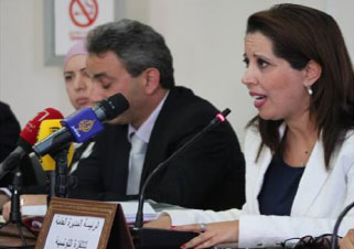 حملة مسعورة على إيمان بحرون ومديري المؤسسة ضاقوا ذرعا بالضغوطات السياسية من جميع الأطياف