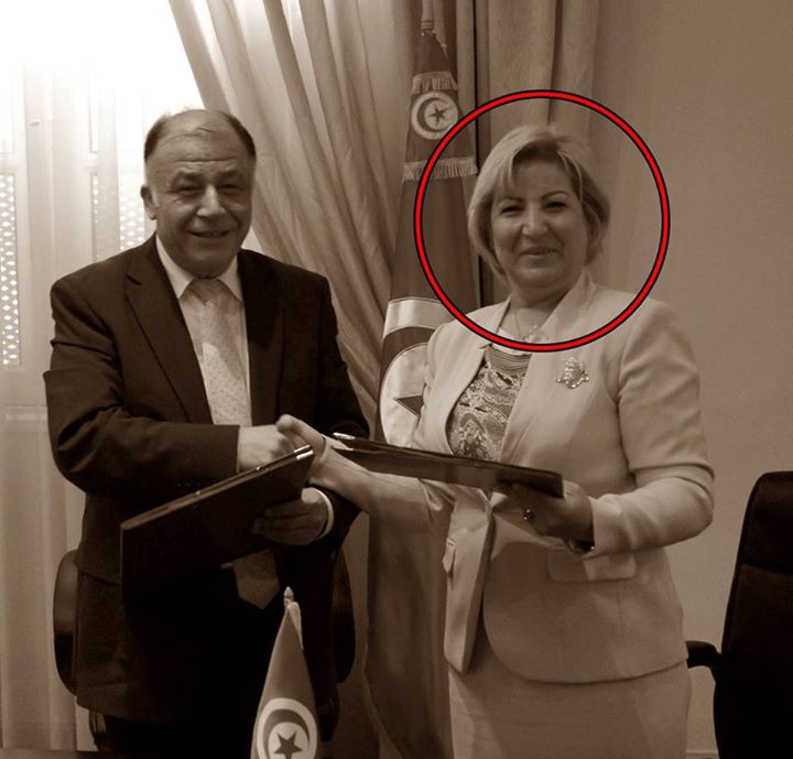 " أنا يقظ " تكشف امضاء وزارة التربية اتفاقا لتمويل جمعية ترأسها عزيزة بن حتيرة
