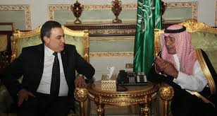 و عاد بخفيّ حنين ...