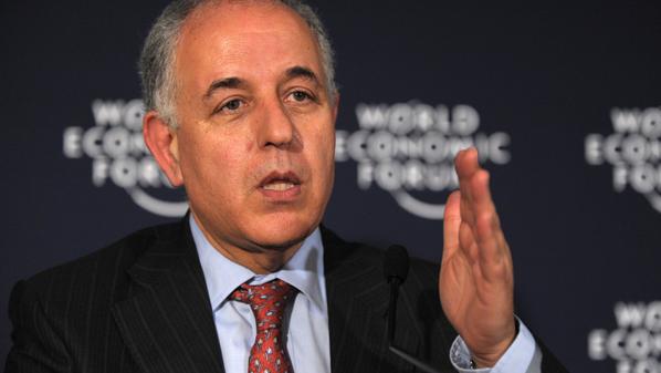 كمال النابلي : السياسة المالية المتبعة في تونس سلاح ذو حدين