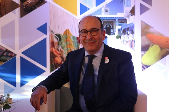 رئيس الجامعة التونسية للنزل : نحن لا  نطلب صدقة من الدولة ... فقط أن يسمعونا لمصلحة  العباد  والبلاد 