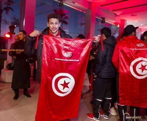 غليان واستياء بعد التلاعب بعلم تونس