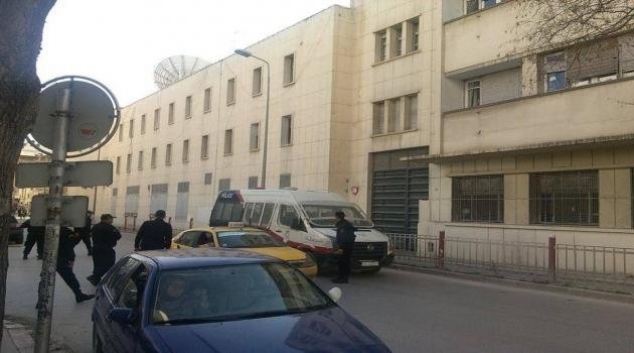 صحافيّو إذاعة الشباب غاضبون من " محاولات " الرئيس المدير العام غلق إذاعتهم