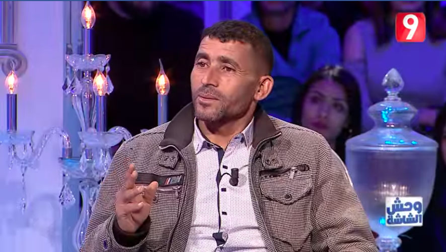 فتح تحقيق في اتهام والد التلميذة مهى القضقاضي لأحد الموظفين بطلب رشوة