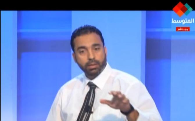 بعد الإفراج عليه ، ماهر زيد يواصل اضراب الجوع للمطالبة بإلغاء قانون الإرهاب 