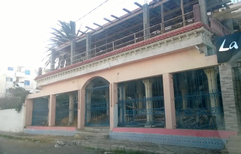 عرافة فوق القانون في حمام الأنف 