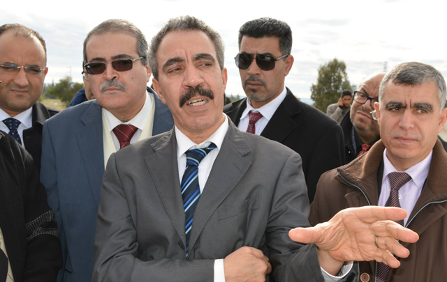 وزير التجهيز يتّهم المواطنين بالتسبّب في الفياضانات !