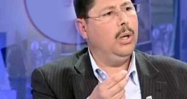 استنطاق منجي الخضراوي من قبل فرقة الساتيام في قضية تعود اطوارها لسنة 2011