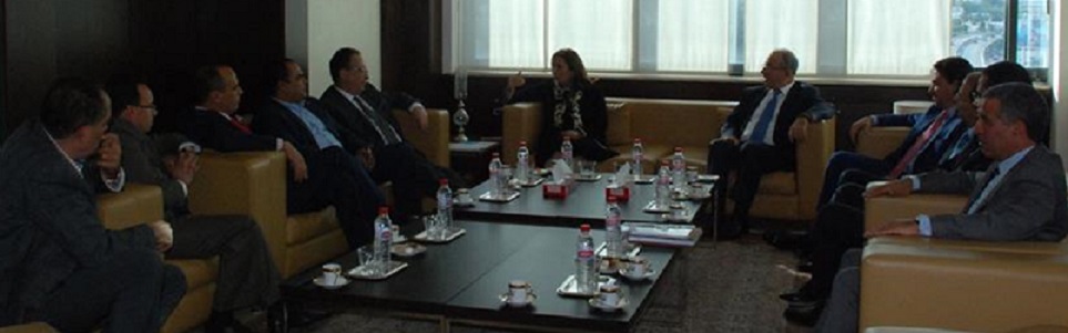 مشروع قانون المالية 2018 ومواضيع أخرى في لقاء منظمة الأعراف و نداء تونس