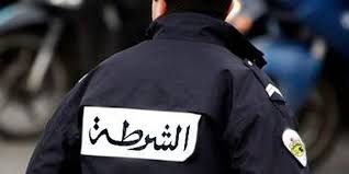 منوبة : عون أمن تصدمه تاكسي ثم تدهسه شاحنة