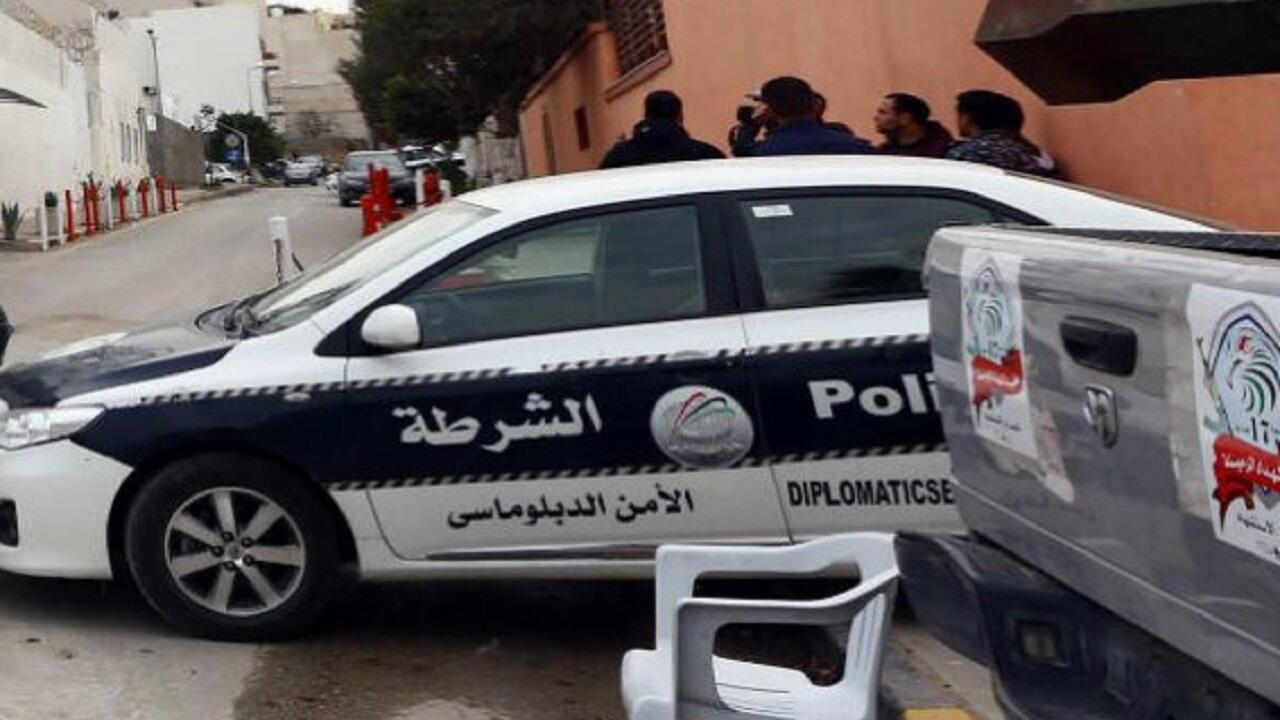 جريمة بنغازي: السلطات تتهم الأب بقتل أطفاله السبعة و الانتحار.. والشارع يشكّك في الرواية الرسمية/صورة