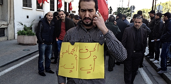 تعليق اعتصام أعوان الامن المعزولين اثر تعهد بن جدو بدراسة ملفاتهم