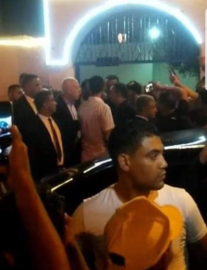 ردا على إشاعة نقله للمستشفى العسكري : سعيد يؤدي صلاة العشاء جماعة في جامع بقرطاج