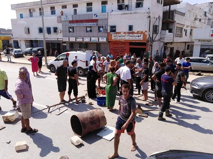 في زمن الفوضى : غلق طريق برج الوزير مجدّدا